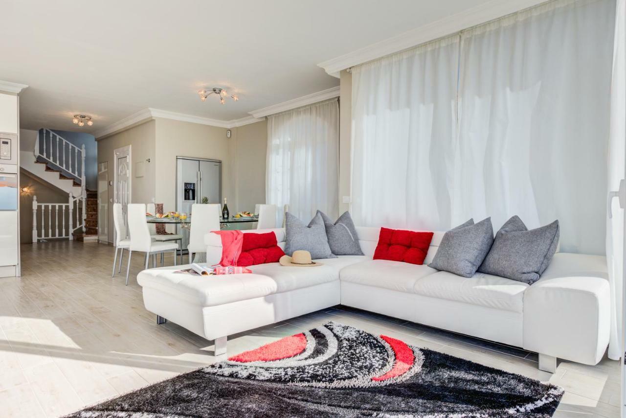 Luxury White Villa With Sea View, Heated Pool Costa Adeje  Εξωτερικό φωτογραφία