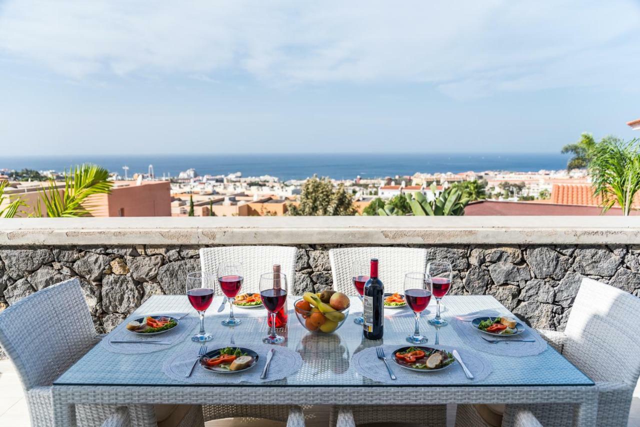 Luxury White Villa With Sea View, Heated Pool Costa Adeje  Εξωτερικό φωτογραφία