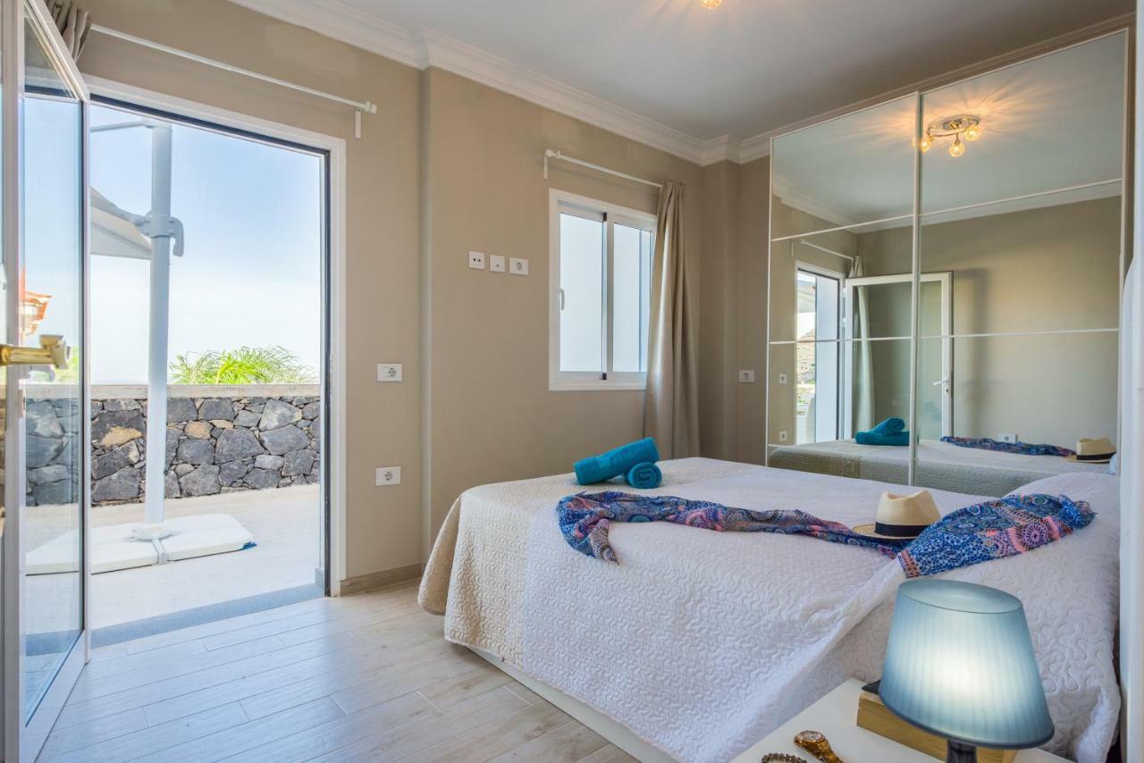Luxury White Villa With Sea View, Heated Pool Costa Adeje  Εξωτερικό φωτογραφία