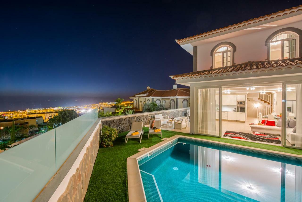 Luxury White Villa With Sea View, Heated Pool Costa Adeje  Εξωτερικό φωτογραφία